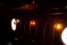 Load image into Gallery viewer, DV8 Offroad 2018+ Jeep JL Grill Amber Marker Lights DV8 Offroad