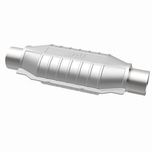 Load image into Gallery viewer, MagnaFlow Conv Universal 2.5 inch T2 Rear Magnaflow