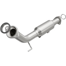 Load image into Gallery viewer, MagnaFlow Conv DF 02-05 Honda Civic Si 2.0L Magnaflow