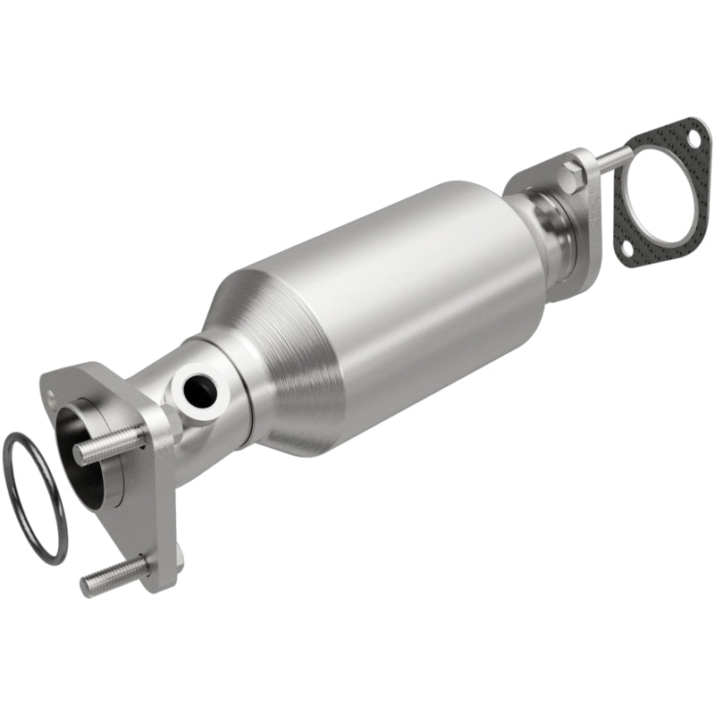 Magnaflow Conv DF 13-15 Frontier 4 Close Coupled Magnaflow