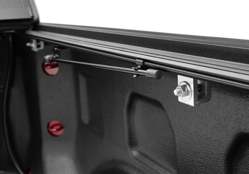 BAK 19-20 Chevy Silverado 5ft 8in Bed (New Body Style) BAKFlip G2 BAK