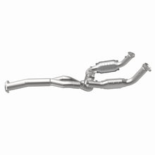 Load image into Gallery viewer, MagnaFlow Conv Direct Fit 11-16 Chevrolet Silverado 2500HD/3500HD / GMC Sierra 2500HD/3500HD Magnaflow