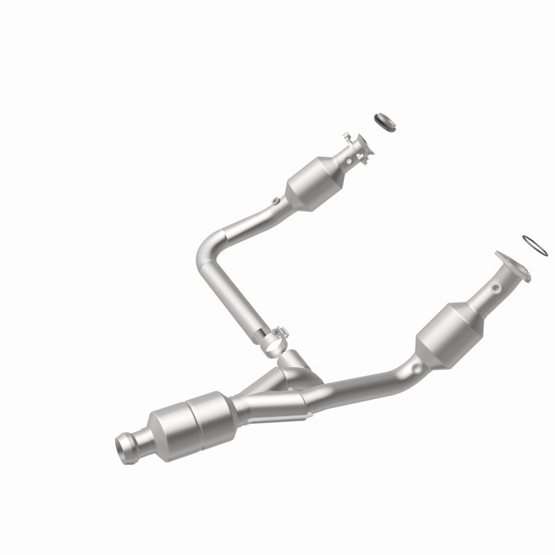 MagnaFlow Conv Direct Fit 14-16 GMC Sierra 1500 V6 4.3L Magnaflow