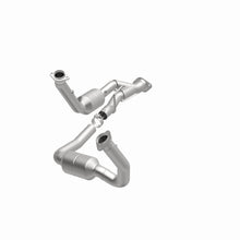Load image into Gallery viewer, MagnaFlow Conv DF 06-07 Jeep Commander / 05-10 Grand Cherokee 5.7L Y-Pipe Assy (49 State) Magnaflow