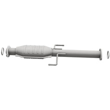 Load image into Gallery viewer, MagnaFlow Conv DF 01-02 Tacoma CC-SB 3.4L 4w Magnaflow