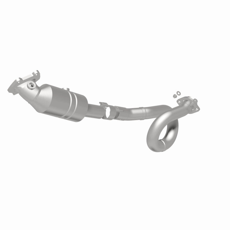 MagnaFlow Conv Direct Fit OEM 12-17 Jeep Wrangler 3.6L Underbody Magnaflow