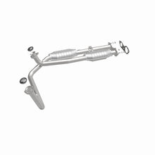 Load image into Gallery viewer, MagnaFlow Conv DF GM Truck/Suv Dual Outlet 96 Magnaflow