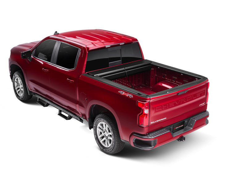 Roll-N-Lock 2019 Chevrolet Silverado 1500& GMC Sierra 1500 96.5in M-Series Retractable Tonneau Cover Roll-N-Lock