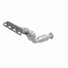 Load image into Gallery viewer, MagnaFlow Conv DF 02-06 Cooper/S manif Magnaflow