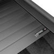 Load image into Gallery viewer, Retrax 17-18 Super Duty F-250-450 Long Bed RetraxPRO XR Retrax