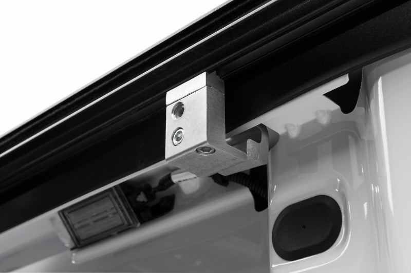Retrax 09-18 Ram 1500 w/o RamBox (6.4ft. Bed) Retrax IX - Extreme Performance & Offroad