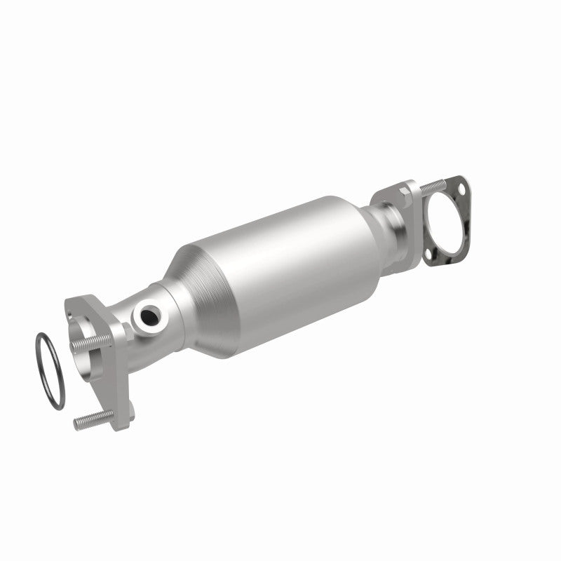 Magnaflow Conv DF 13-15 Frontier 4 Close Coupled Magnaflow