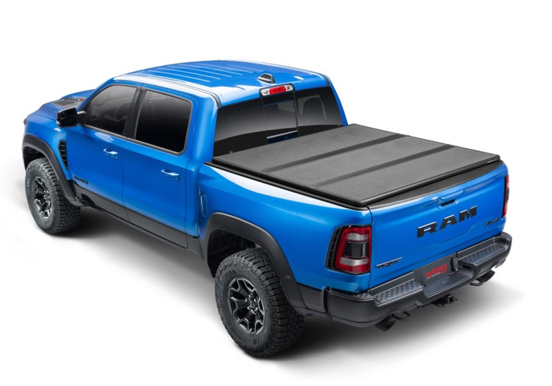 Extang 19-22 Dodge Ram (5ft. 7in. Bed) Solid Fold ALX Extang