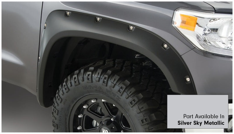 Bushwacker 16-18 Toyota Tundra Fleetside Pocket Style Flares 4pc 66.7/78.7/97.6in Bed - Silver Sky Bushwacker