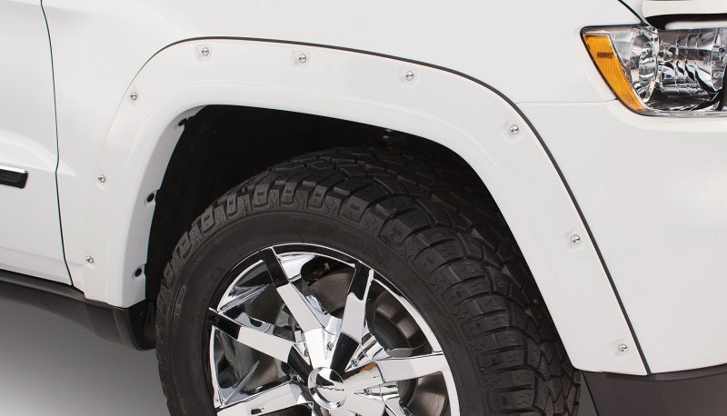 Bushwacker 11-18 Jeep Grand Cherokee Pocket Style Flares 2pc Does Not Fit SRT8 - Black Bushwacker