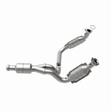 Load image into Gallery viewer, MagnaFlow Conv DF 09-13 Chevy Avalanche 5.3L Magnaflow