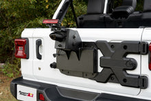 Load image into Gallery viewer, Rugged Ridge Spartacus HD Tire Carrier Wheel Mount 18-20 Jeep Wrangler JL Rugged Ridge