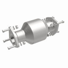 Load image into Gallery viewer, Magnaflow Conv DF 08-09 Accord 3.5L rear Magnaflow