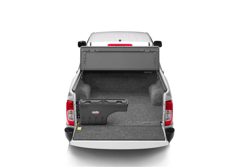 UnderCover 2022 Nissan Frontier Ext/Crew All Beds Drivers Side Swing Case - Black Smooth Undercover