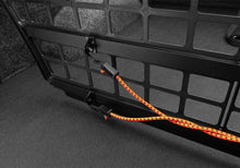 Load image into Gallery viewer, Roll-N-Lock 17-19 Ford F-250/F-350 Super Duty SB 80-3/8in Cargo Manager Roll-N-Lock