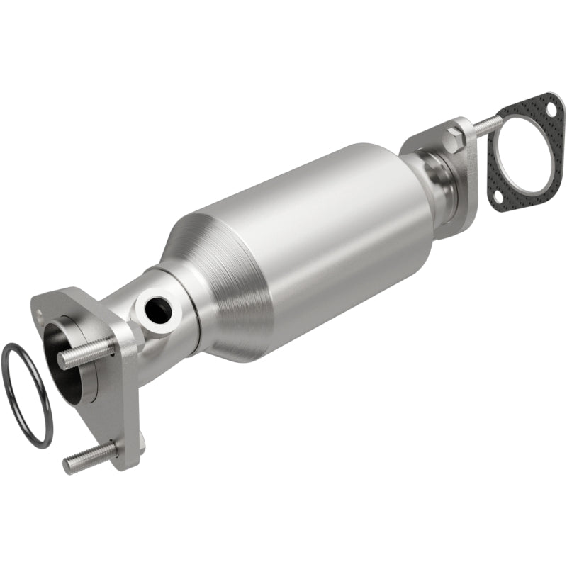 Magnaflow Conv DF 13-15 Frontier 4 Close Coupled Magnaflow