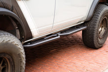 Load image into Gallery viewer, DV8 Offroad 21-22 Ford Bronco OE Plus Series Side Steps DV8 Offroad