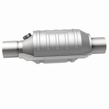 Load image into Gallery viewer, MagnaFlow Conv Univ 2.25 Single O2 FED Magnaflow