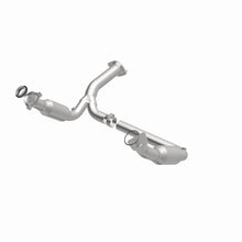 Load image into Gallery viewer, MagnaFlow Conv DF 07-09 Chevy/GMC Silverado/Suburban/Sierra/Tahoe/Yukon Magnaflow