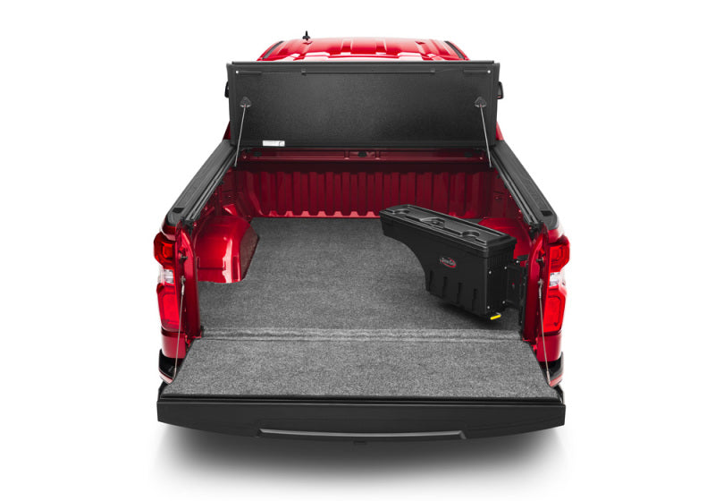 UnderCover 19-20 Chevy Silverado 1500 Passengers Side Swing Case - Black Smooth Undercover