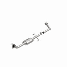 Load image into Gallery viewer, MagnaFlow Conv DF 01-04 Toyota Sequoia 4.7L D/S Magnaflow