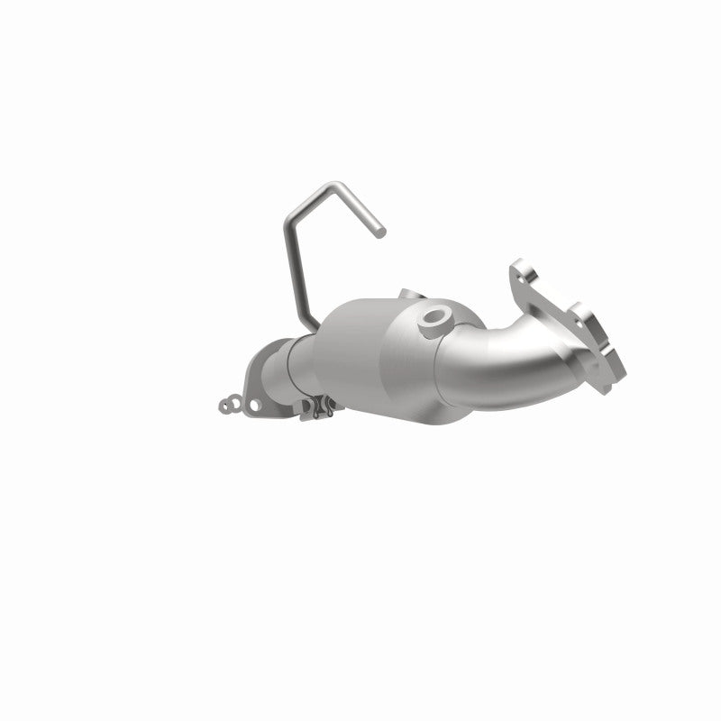MagnaFlow Conv Direct Fit OEM 12-17 Jeep Wrangler 3.6L Underbody Magnaflow