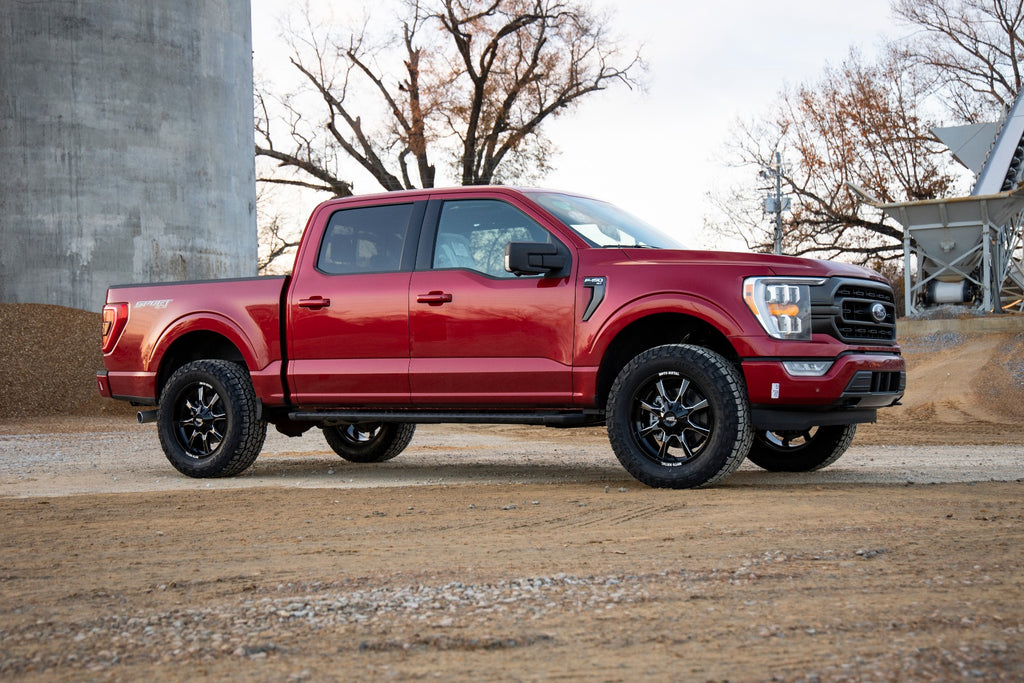 2 Inch Lift Kit | N3 | Ford F-150 2WD/4WD (2021-2023) Rough Country