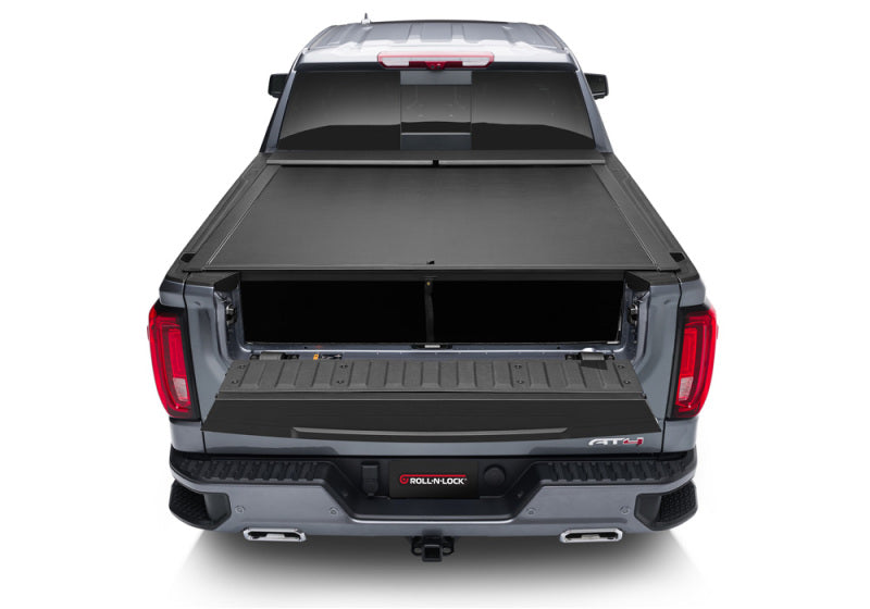 Roll-N-Lock 2020 Chevy Silverado / GMC Sierra 2500-3500 80-1/2in M-Series Retractable Tonneau Cover Roll-N-Lock