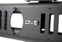 Load image into Gallery viewer, DV8 Offroad 18-23 Jeep Wrangler JL 4 Door Body/Pinch Weld Mounted Step