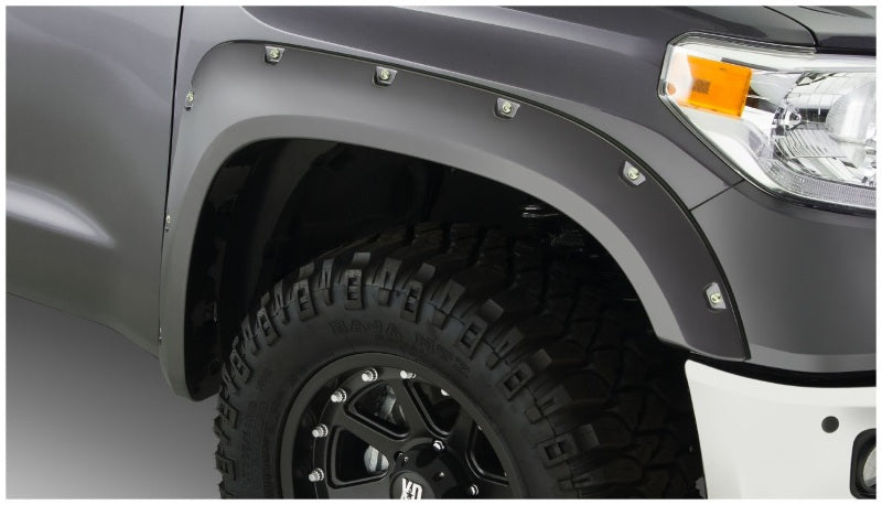 Bushwacker 14-18 Toyota Tundra Pocket Style Flares 2pc - Black Bushwacker