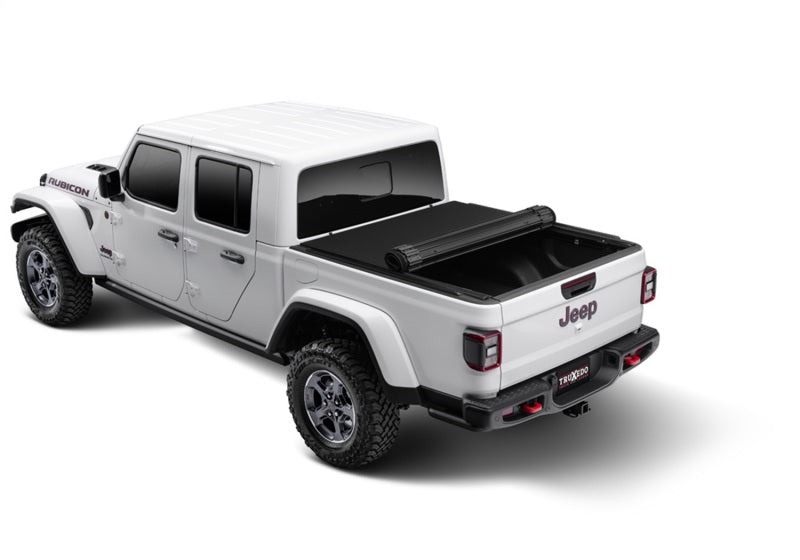 Truxedo 2020 Jeep Gladiator 5ft Sentry CT Bed Cover Truxedo