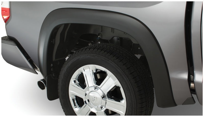 Bushwacker 14-18 Toyota Tundra Fleetside OE Style Flares 2pc 66.7/78.7/97.6in Bed - Black Bushwacker