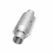Load image into Gallery viewer, MagnaFlow Conv Univ 2.5in Inlet/Outlet Center/Center Round 11in Body L x 5.125in W x 15in Overall L Magnaflow
