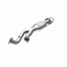 Load image into Gallery viewer, MagnaFlow Conv DF 03-04 4Runner 4.7 Rear Magnaflow