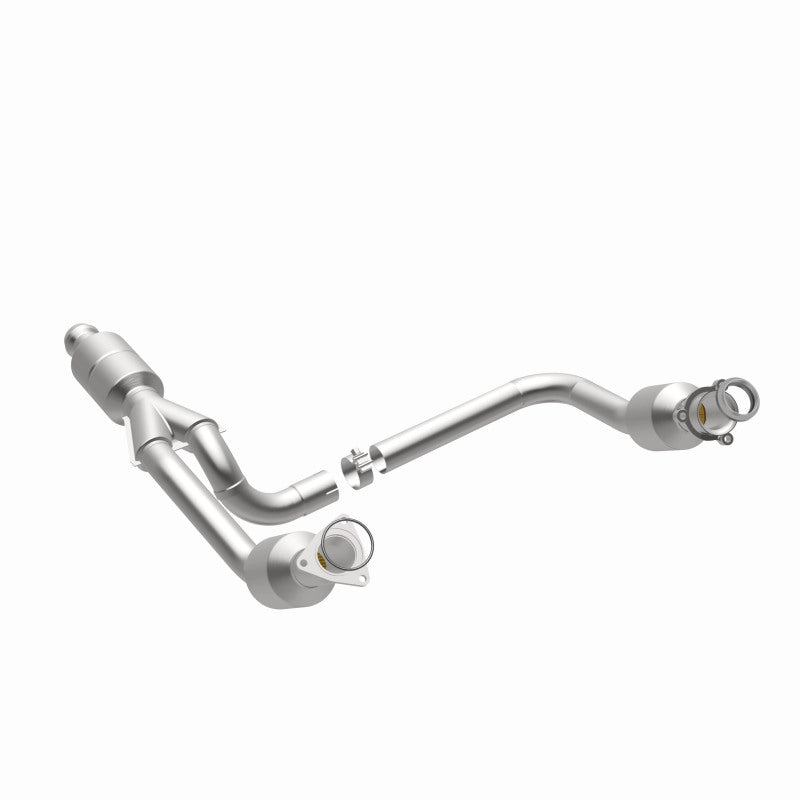 MagnaFlow Conv Direct Fit 14-16 GMC Sierra 1500 V6 4.3L Magnaflow