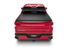 Load image into Gallery viewer, Truxedo 2020 GMC Sierra &amp; Chevrolet Silverado 2500HD &amp; 3500HD 6ft 9in Deuce Bed Cover Truxedo
