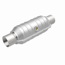 Load image into Gallery viewer, MagnaFlow Conv Univ 2.5in Inlet/Outlet Center/Center Round 11in Body L x 5.125in W x 15in Overall L Magnaflow
