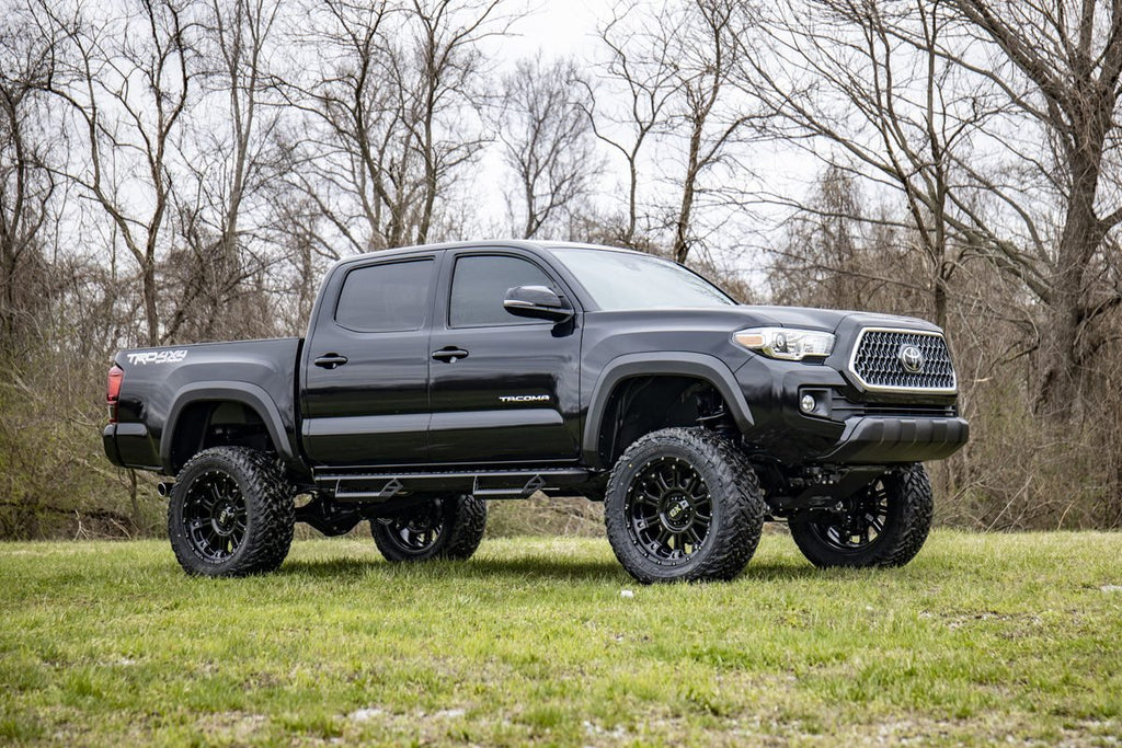 6 Inch Lift Kit | M1 Struts/M1 | Toyota Tacoma 2WD/4WD (2016-2023) Rough Country
