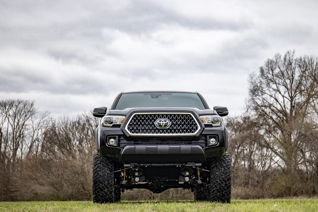6 Inch Lift Kit | Vertex | Toyota Tacoma 2WD/4WD (2016-2023) Rough Country