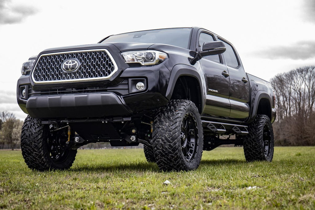 6 Inch Lift Kit | M1 Struts/M1 | Toyota Tacoma 2WD/4WD (2016-2023) Rough Country