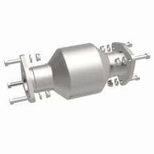 Load image into Gallery viewer, Magnaflow Conv DF 08-09 Accord 3.5L rear Magnaflow