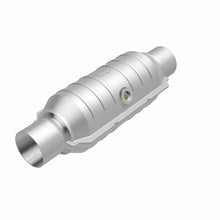 Load image into Gallery viewer, MagnaFlow Conv Univ 2.5in Inlet/Outlet Center/Center Round 11in Body L x 5.125in W x 15in Overall L Magnaflow