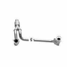 Load image into Gallery viewer, MagnaFlow Conv DF 09-13 Chevy Avalanche 5.3L Magnaflow