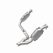 Load image into Gallery viewer, MagnaFlow Conv DF 09-10 Dodge Ram 1500 Pickup Truck 5.7L Magnaflow