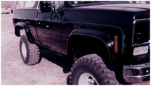 Load image into Gallery viewer, Bushwacker 75-80 Chevy K10 Suburban Cutout Style Flares 2pc - Black Bushwacker